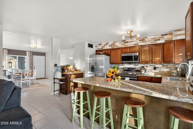 2512 S EVERGREEN Road, Tempe, AZ 85282