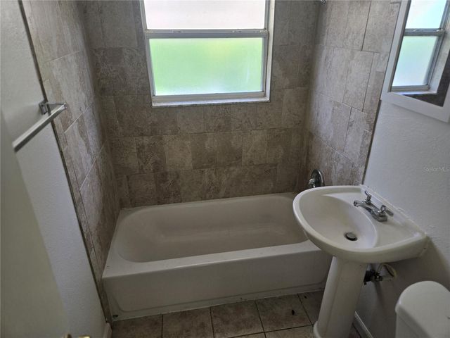 843 41ST STREET S, St Petersburg, FL 33711