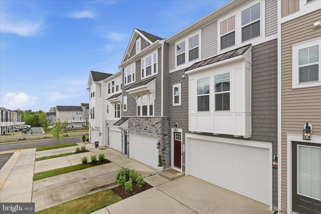 9507 MAIDENHAIR AVE, Fredericksburg, VA 22407