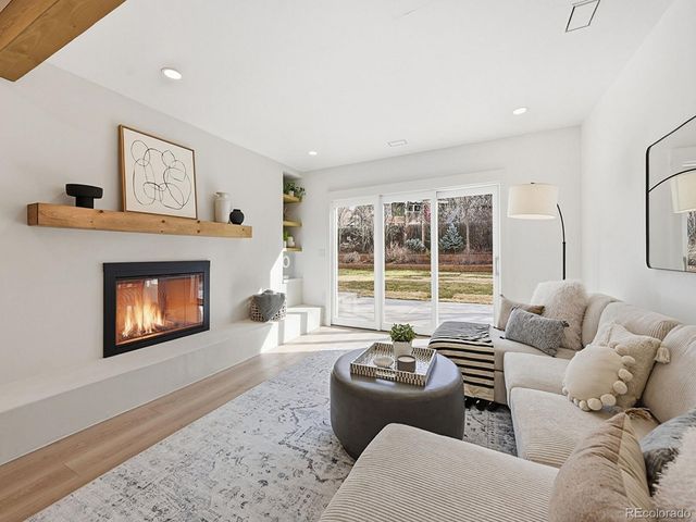 6622 S Olive Court, Centennial, CO 80111