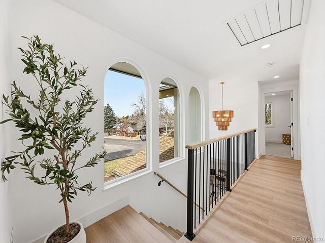 6622 S Olive Court, Centennial, CO 80111