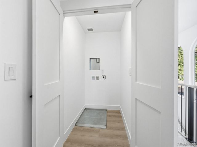 6622 S Olive Court, Centennial, CO 80111