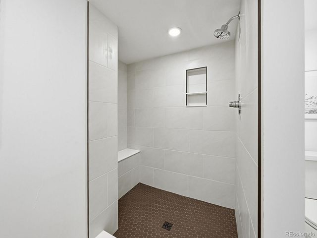 6622 S Olive Court, Centennial, CO 80111