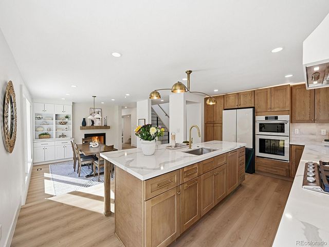 6622 S Olive Court, Centennial, CO 80111