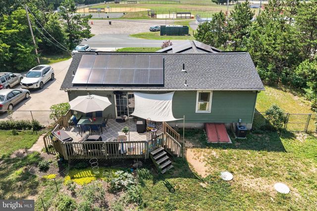 555 PENNSYLVANIA AVE, Franklinville, NJ 08322