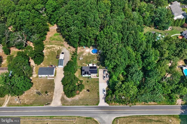 555 PENNSYLVANIA AVE, Franklinville, NJ 08322