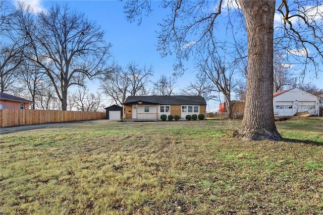 2018 James Downey Road, Independence, MO 64057