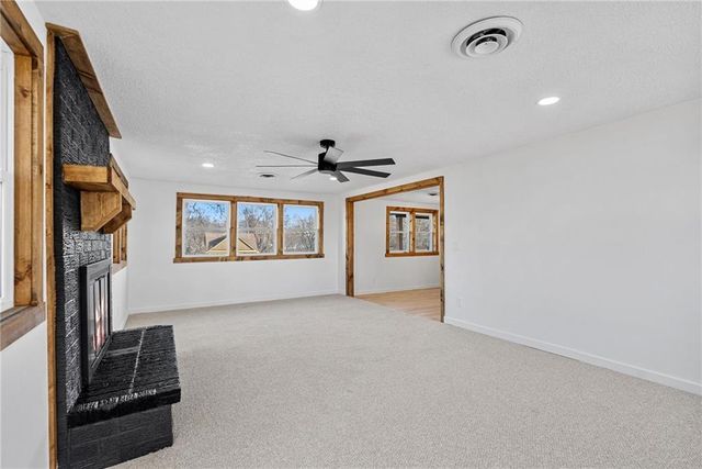 2018 James Downey Road, Independence, MO 64057