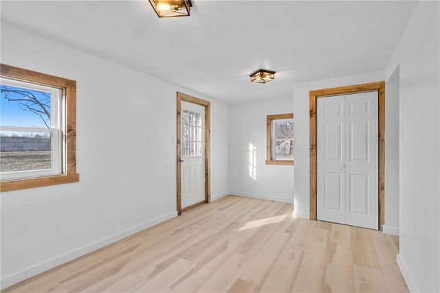 2018 James Downey Road, Independence, MO 64057