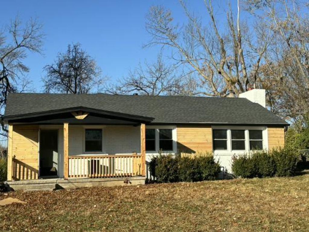 2018 James Downey Road, Independence, MO 64057