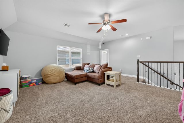 1010 Fairway Drive, La Porte, TX 77571