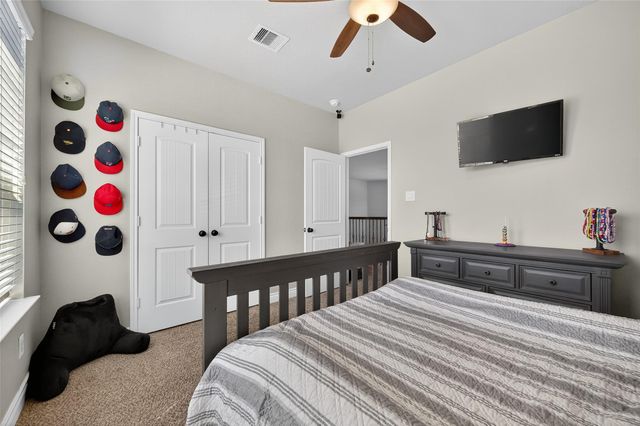 1010 Fairway Drive, La Porte, TX 77571