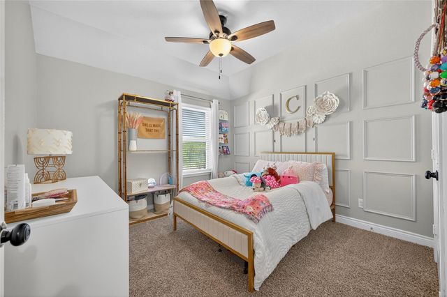 1010 Fairway Drive, La Porte, TX 77571