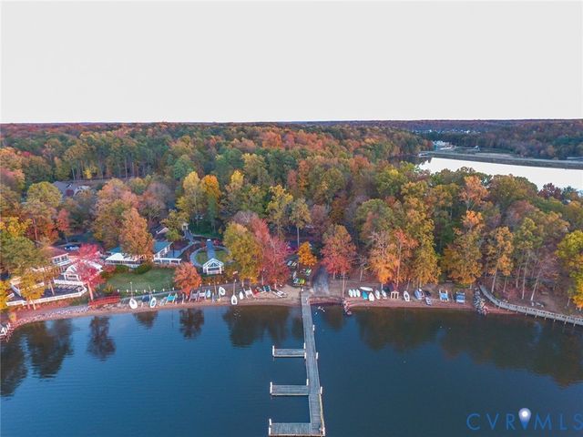 3209 Fox Chase Rd, Chesterfield, VA 23112