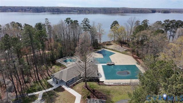 3209 Fox Chase Rd, Chesterfield, VA 23112