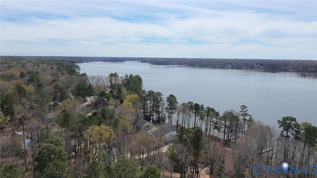 3209 Fox Chase Rd, Chesterfield, VA 23112