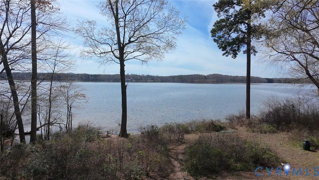 3209 Fox Chase Rd, Chesterfield, VA 23112