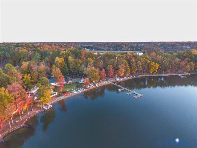 3209 Fox Chase Rd, Chesterfield, VA 23112