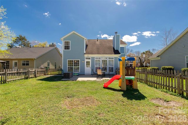 13213 Lampmeade Lane, Charlotte, NC 28273