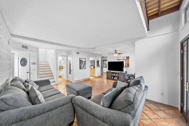 941 Redbud Road, Chula Vista, CA 91910