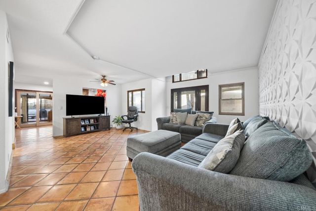 941 Redbud Road, Chula Vista, CA 91910