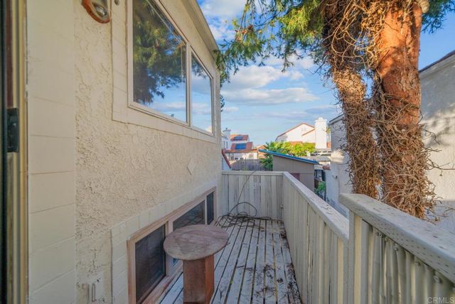 941 Redbud Road, Chula Vista, CA 91910