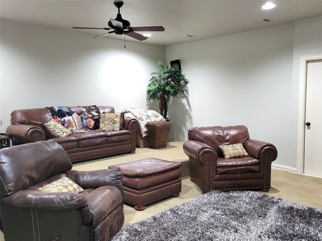 5805 Spring Glade Court, Plano, TX 75093