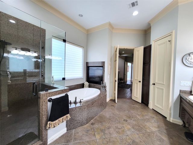 5805 Spring Glade Court, Plano, TX 75093