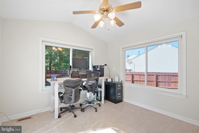7527 STERLING DR, Fredericksburg, VA 22407