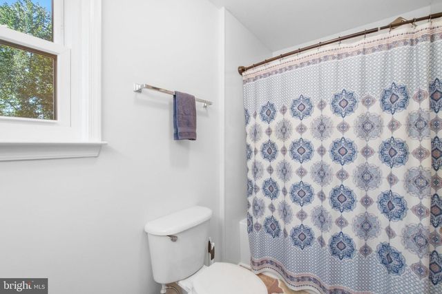 7527 STERLING DR, Fredericksburg, VA 22407