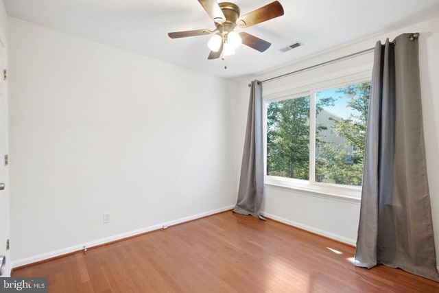 7527 STERLING DR, Fredericksburg, VA 22407