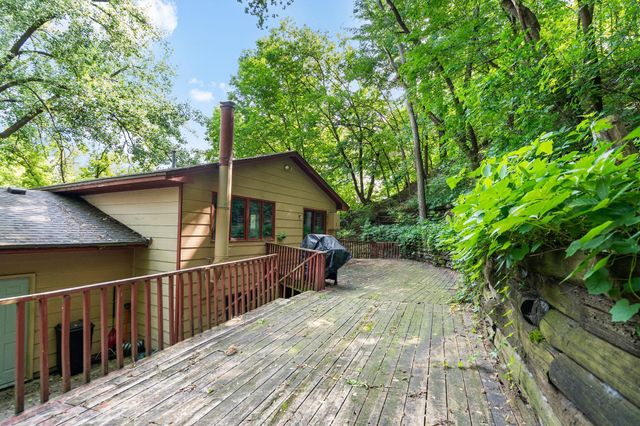 2805 Brookview Drive, Burnsville, MN 55337