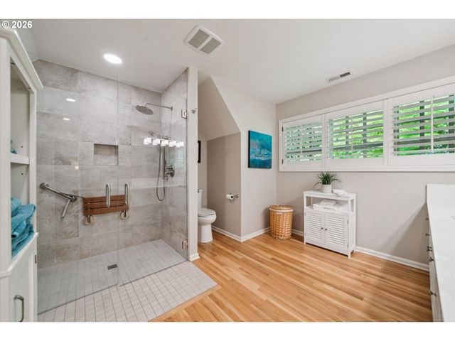 9931 Nw ABBEY Rd, Portland, OR 97229