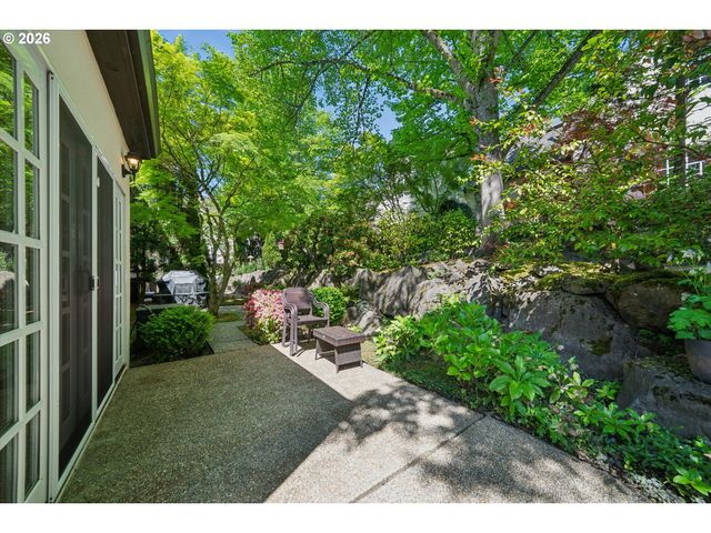 9931 Nw ABBEY Rd, Portland, OR 97229