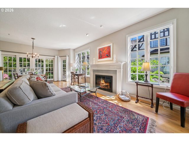 9931 Nw ABBEY Rd, Portland, OR 97229