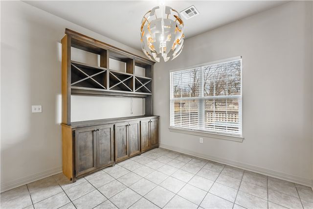 4303 W Olive Street, Rogers, AR 72756