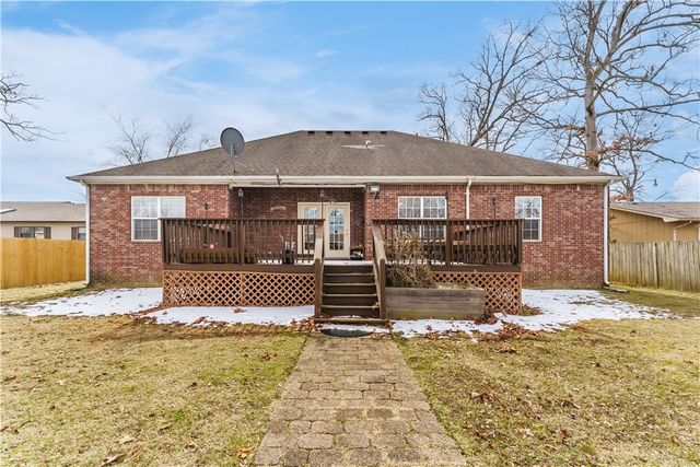 4303 W Olive Street, Rogers, AR 72756