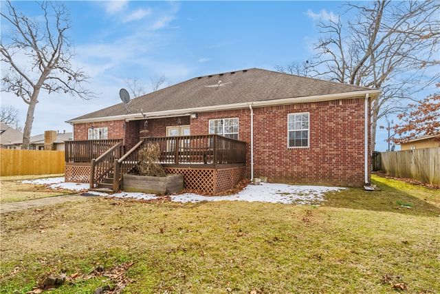 4303 W Olive Street, Rogers, AR 72756