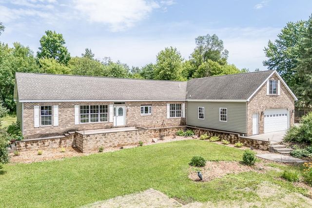 N4816 COUNTY ROAD B, New London, WI 54961