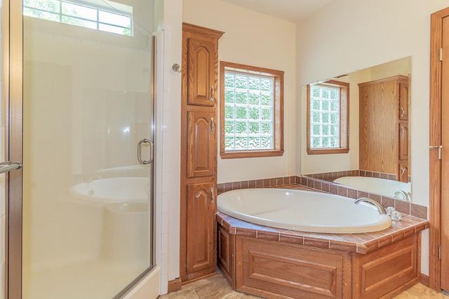 N4816 COUNTY ROAD B, New London, WI 54961