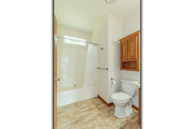 N4816 COUNTY ROAD B, New London, WI 54961
