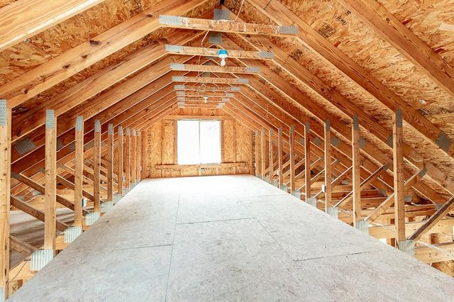 N4816 COUNTY ROAD B, New London, WI 54961