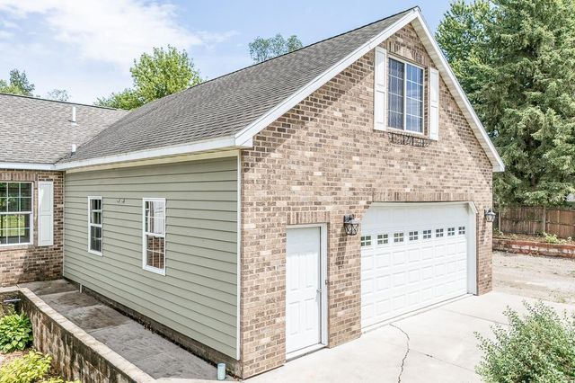 N4816 COUNTY ROAD B, New London, WI 54961