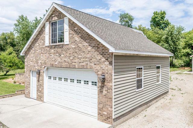 N4816 COUNTY ROAD B, New London, WI 54961