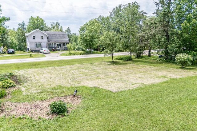 N4816 COUNTY ROAD B, New London, WI 54961