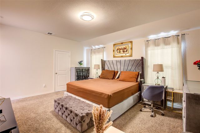 3021 Karsen Lane, Mesquite, TX 75126