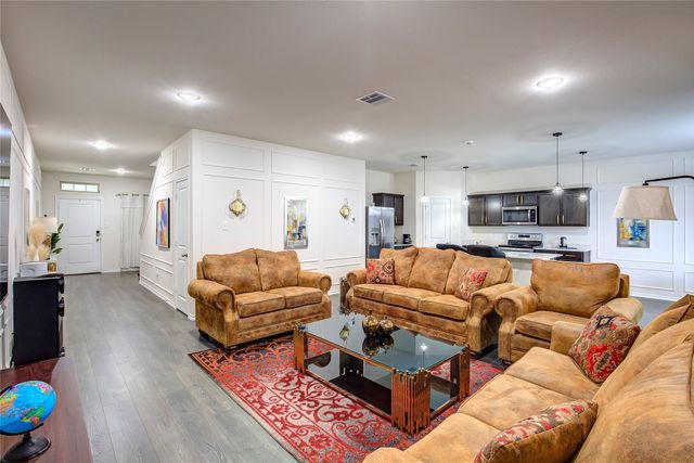 3021 Karsen Lane, Mesquite, TX 75126