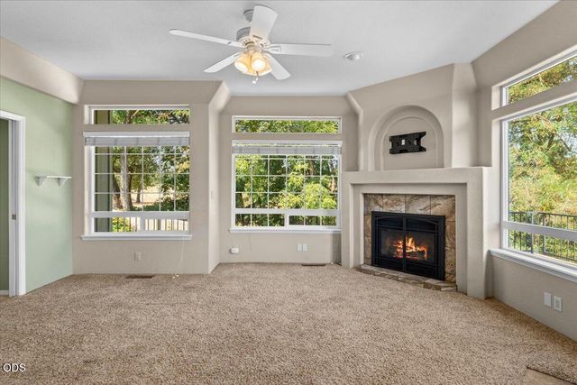900 SE Mystic Drive, Grants Pass, OR 97527