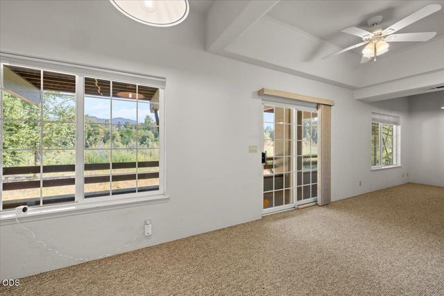900 SE Mystic Drive, Grants Pass, OR 97527