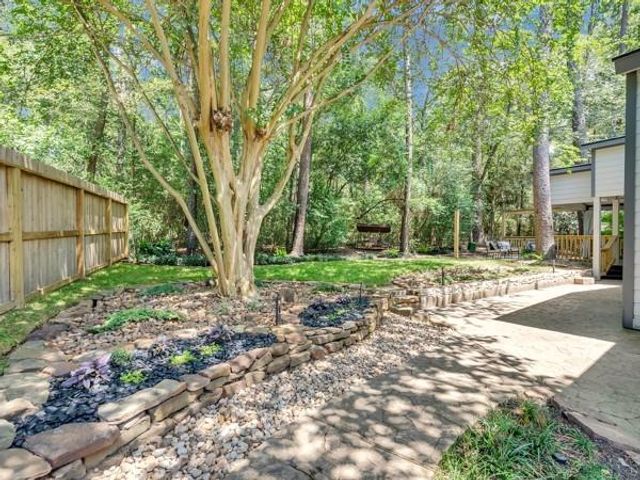 15734 Corinthian Way, Willis, TX 77318